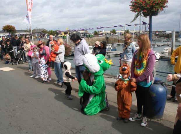 Childrens Fancy Dress & kids corner this Animal Welfare Seafront Sunday 15  May 10am-4pm - judging  - thanks to Island Mums | GSPCA Guernsey
